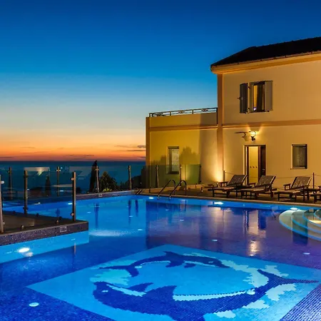 Belle View - Sea View&sunset 4*